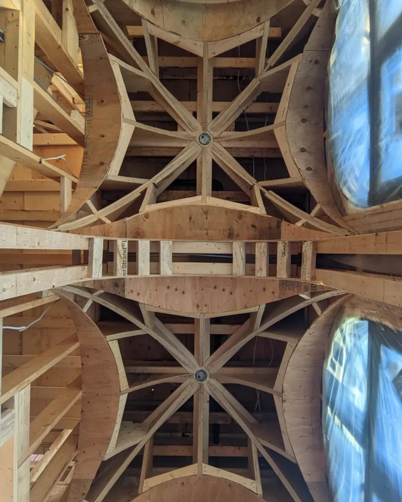 Framing of groin vaulted ceiling in custom home construction